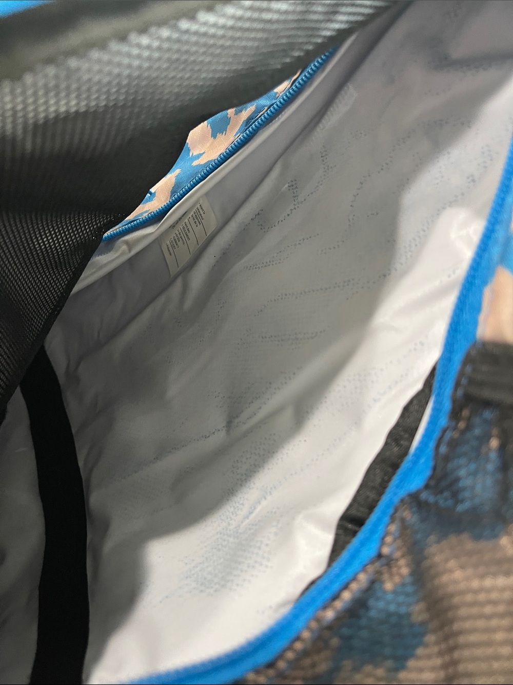 Kavu Blue & Pink Patterned Sling Crossbody Bag - Picture 4 of 5